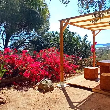 Shangri-la Base Camp Costa Rei 럭셔리텐트 무라베라